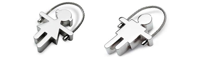 Há porta-chaves personalizados de metal com distintas formas e feitios