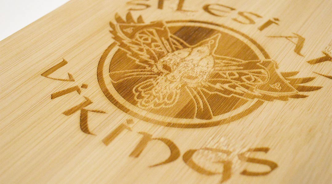 Gravação a laser em madeira