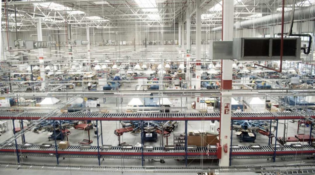 interior da fábrica na Polónia