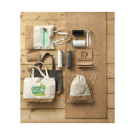 Garrafa de aço publicitária com tampa de bambu 590ml Avenue Park cor branco imagem de estilo de vida