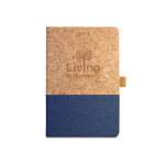 Caderno com capa de cortiça e logo, folhas A5 pautadas Greener Colors cor azul imagem com logo 2