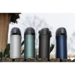 Copo térmico com sistema de abertura fácil anti-gotas 300ml Hot&Cold cor cinzento-escuro vista de ambiente