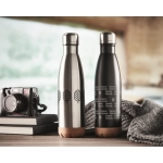 Garrafas para publicidade de aço com base de cortiça 500ml Inox Cork cor prateado mate segunda vista conjunto principal
