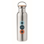 Garrafas personalizadas térmicas mate com detalhe bambu 750ml Clip Med cor prateado mate vista principal