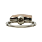 Porta-chaves de bambu com forma retangular e estrutura de metal cor madeira quinta vista