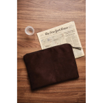 Bolsa acolchoada para portátil elegante e de qualidade 16'' Sophisticase cor castanho vista de ambiente