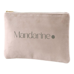 Nécessaire de veludo com detalhes dourados no zíper e puxador cor natural quarta vista