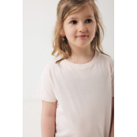 T-shirt de criança algodão reciclado casual fit 160 g/m2 Iqoniq cor cor-de-rosa claro quinta vista com modelo