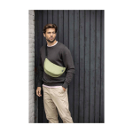 Bolsa de cintura de poliéster reciclado repelente à água, de 1,5L imagem de estilo de vida