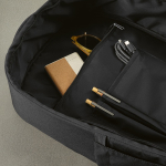 Mochila urbana em plástico reciclado com fita para trolley 17'' cor preto segunda vista de detalhe 