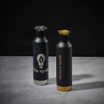 Garrafa de aço reciclado de parede dupla com tampa de roda 750 ml