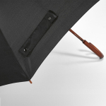 Guarda-chuva elegante de madeira abertura automática antivento ø122 cor preto terceira vista de detalhe