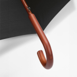 Guarda-chuva elegante de madeira abertura automática antivento ø122 cor preto vista de detalhe 