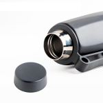 Garrafa térmica de aço inoxidável reciclado com pega útil 750 ml cor preto