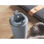 Copo de parede dupla feito de milho com capacidade de 350ml cor azul acinzentado vista conjunto