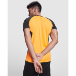 T-shirt desportiva unissexo manga curta em poliéster 140 g/m2 Roly cor cor-de-laranja imagem de estilo de vida