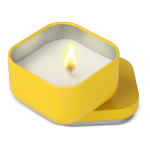 Vela de cera vegetal com aroma a baunilha em frasco de metal cúbico cor amarelo segunda vista