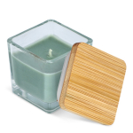 Vela de cera vegetal em frasco de vidro com tampa de bambu cor verde oliva terceira vista