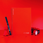 Caderno infinito com capa flexível e marcador, folhas A5 lisas cor vermelho vista conjunto