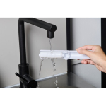 Rolo de limpeza adesivo em estojo branco reutilizável cor branco vista fotografia quinta vista