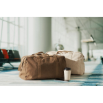 Saco de viagem monocromático de tecido reciclado com asa dupla cor caqui vista conjunto