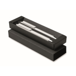 Caixa com caneta de tinta grafite e outra de tinta azul cor branco