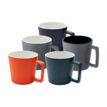 Caneca de cerâmica com acabamento mate e pega retangular 370 ml cor azul-marinho segunda vista várias cores