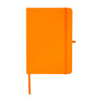 Caderno de papel reciclado com capa dura, folhas A5 pautadas cor cor-de-laranja segunda vista frontal