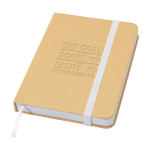 Caderno de capa dura de papel reciclado com fita, folhas A6 lisas cor branco vista detalhe com logo