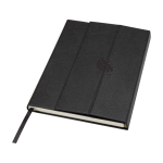 Caderno de capa dura de plástico reciclado, folhas A5 pautadas cor preto vista detalhe com logo