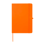 Caderno com bordas arredondadas e capa macia, folhas A5 pautadas cor cor-de-laranja segunda vista frontal