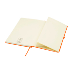 Caderno com bordas arredondadas e capa macia, folhas A5 pautadas cor cor-de-laranja terceira vista