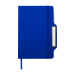 Caderno com capa dura com orifício para telemóvel, folhas A5 pautadas cor azul real segunda vista frontal