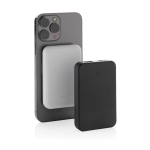 Powerbank sem fios magnético de plástico reciclado 5000 mAh cor preto vista geral