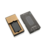 Powerbank ecológico para 2 dispositivos com indicador de carga 20 W cor preto vista com caixa