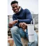 Caneca térmica de aço inoxidável reciclado antigotas de 900 ml cor branco vista de ambiente