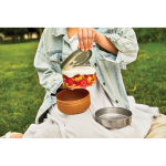 Lancheira de vidro com tampa de silicone antigotas Black+Blum 750 ml vista de ambiente