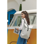 Mochila multiusos com tecido hidrorresistente e aba PC 16'' cor branco-sujo vista de ambiente 2