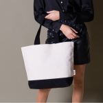 Saco de algodão reciclado com asa e base coloridas 320 g/m2 cor preto quinta vista