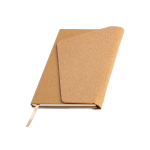 Caderno com capa tipo cortiça e fecho magnético, folhas A5 lisas