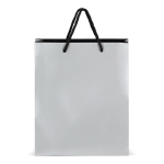 Saco-oferta de papel com asas e interior de cor preta 24 x 10 x 30 cm cor prateado segunda vista