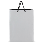 Saco-oferta de papel com asas e interior de cor preta 30 x 12 x 40 cm cor prateado segunda vista