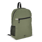 Mochila de rPET com compartimento frontal e pequeno detalhe refletor cor verde oliva segunda vista