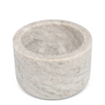 Almofariz de resistente mármore travertino da marca Sagaform cor bege terceira vista