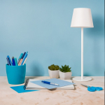 Candeeiro de mesa em alumínio recarregável e com altura regulável cor branco sétima vista