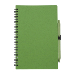 Caderno e caneta de palha de trigo a condizer, folhas A5 pautadas cor verde primeira vista