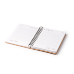 Agenda A5 com argolas e capa em pele reciclada cor castanho vista detalhe 2