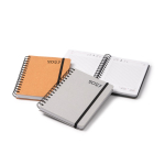 Agenda A5 com argolas e capa em pele reciclada cor castanho vista detalhe 4