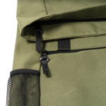 Mochila de poliéster 900D com topo enrolável e correias de fecho cor verde militar vista detalhe 3
