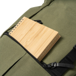 Mochila de poliéster 900D com topo enrolável e correias de fecho cor verde militar vista detalhe 4